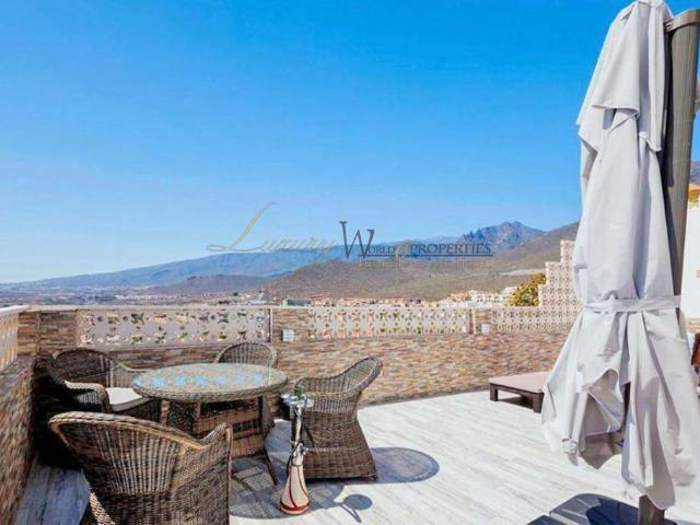 Chalet en venta en La Postura, Adeje