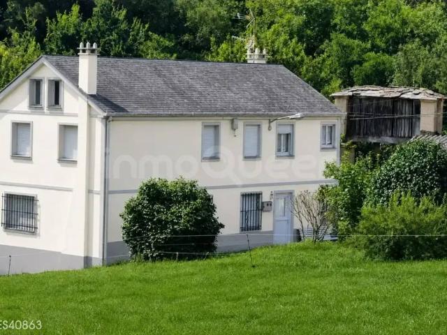 Chalet en venta en A Mariña Oriental, Galicia