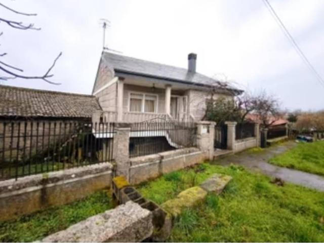 Chalet en venta en A Limia, Galicia