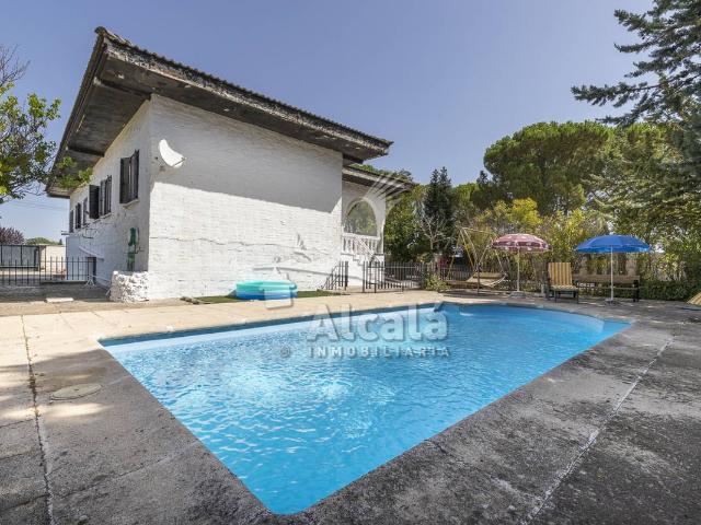 Villa en venta en Trijueque