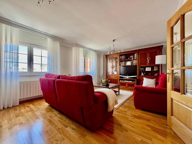 Chalet en venta en Villabalter, San Andrés Del Rabanedo