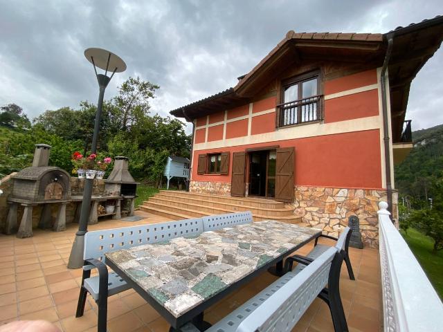 Villa en venta en Trucios-turtzioz