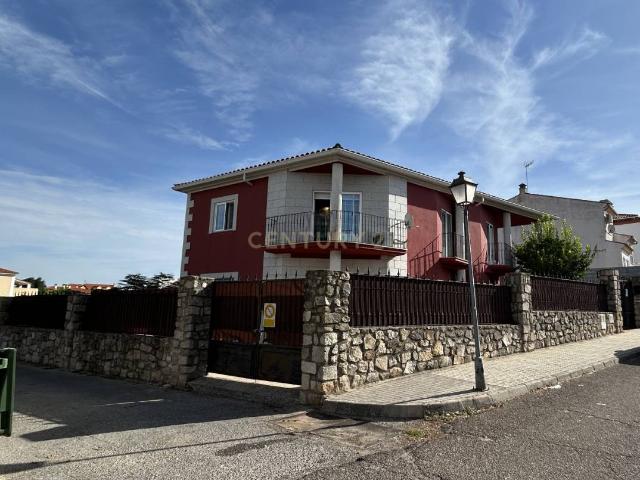 Chalet en venta en Trujillo, Extremadura