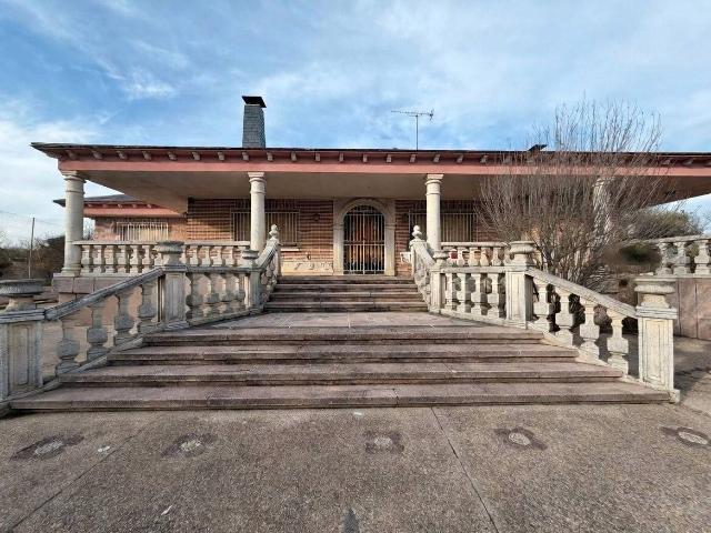 Chalet en venta en Tudela De Duero, Castilla y León