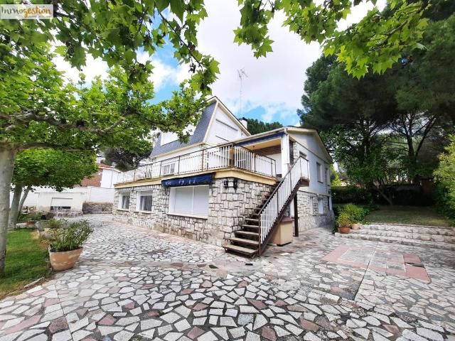 Villa en venta en Tudela De Duero, Virgen de la Guía