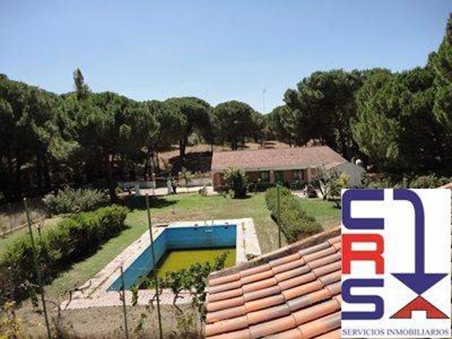 Chalet en venta en Tudela De Duero, Castilla y León