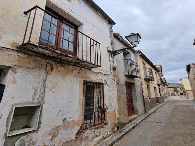 Chalet en venta en Sexmo de Posaderas, Turégano