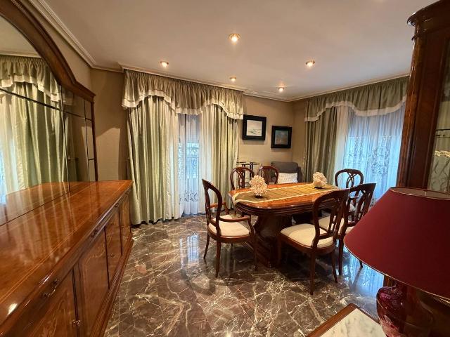 Chalet en venta en Centro Histórico, Úbeda