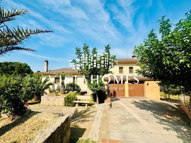 Villa en venta en Uceda