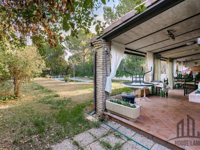 Chalet en venta en Uceda, Castilla-La Mancha