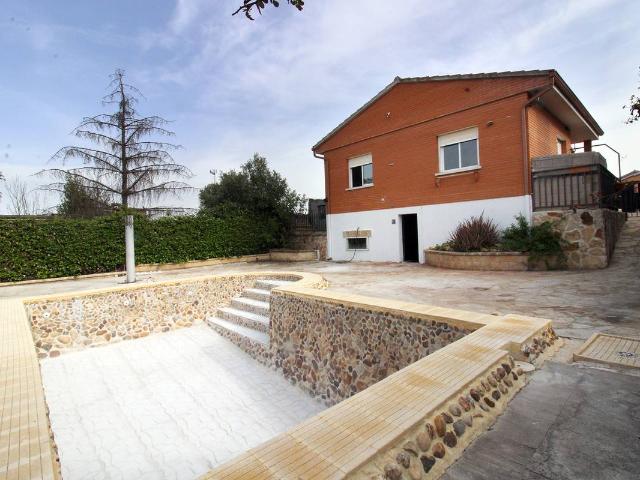 Chalet en venta en Uceda, Castilla-La Mancha