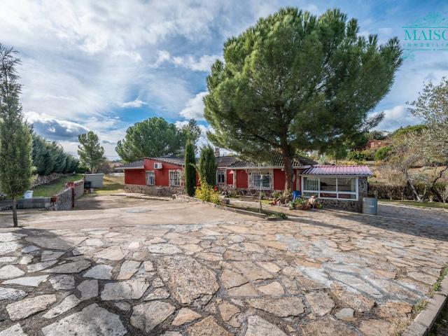 Chalet en venta en Uceda, Guadalajara