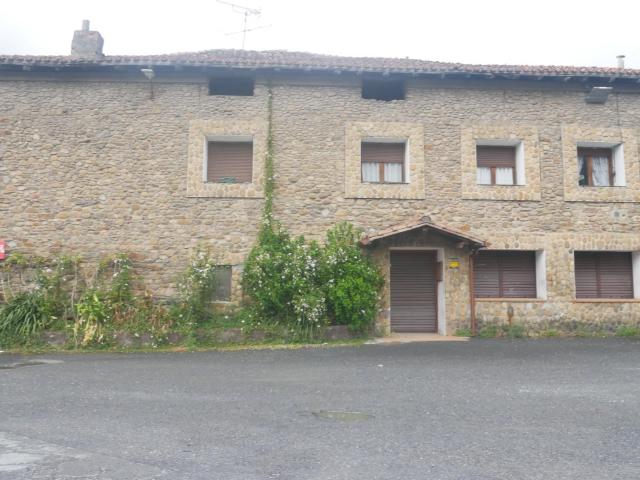 Chalet en venta en Ugao-miraballes, Vizcaya