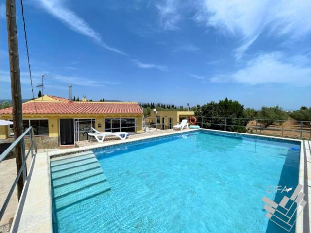 Villa en venta en Ulldecona