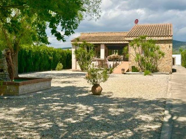 Villa en venta en Ulldecona