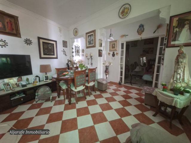 Chalet en venta en Umbrete, Andalucía