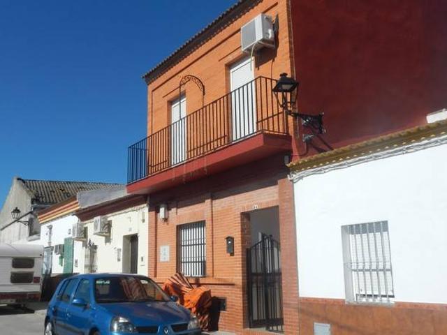 Chalet en venta en Umbrete, Sevilla