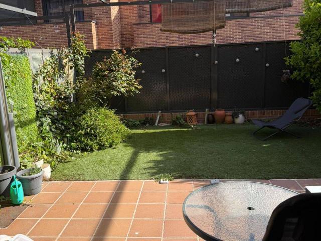 Chalet en venta en Meco, Madrid