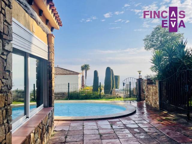 Villa en venta en Castell-platja D'aro