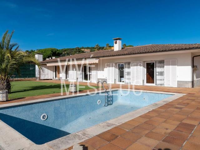 Chalet en venta en Eixample, Maresme