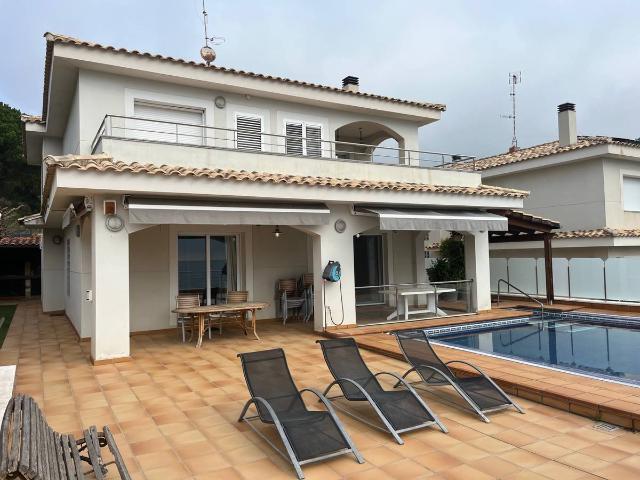 Chalet en venta en Can Villar de la Riera, Maresme
