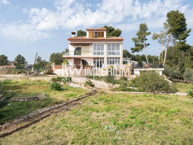 Chalet en venta en els Quatre Garrofers, Tarragonès