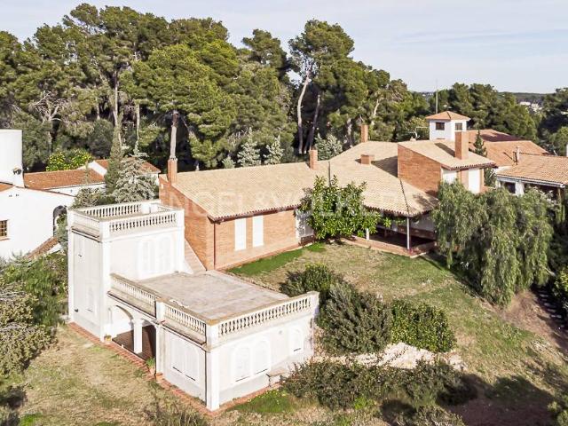 Chalet en venta en els Quatre Garrofers, Tarragonès