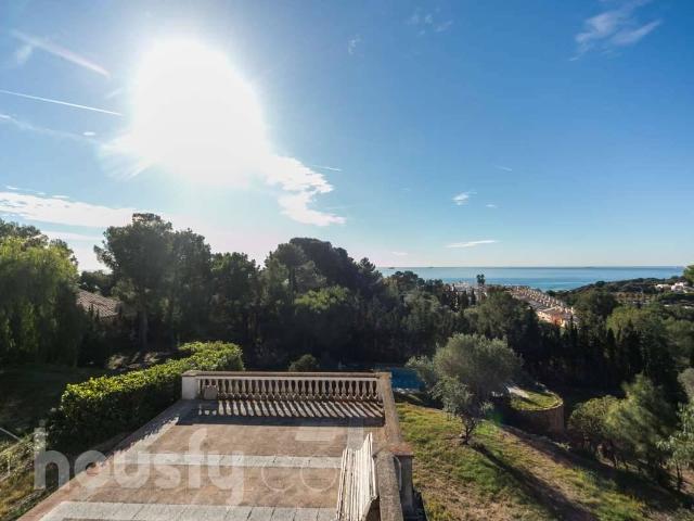 Chalet en venta en els Quatre Garrofers, Tarragonès