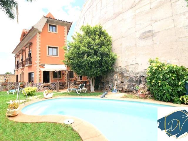 Chalet en venta en Los Hoteles, Tenerife