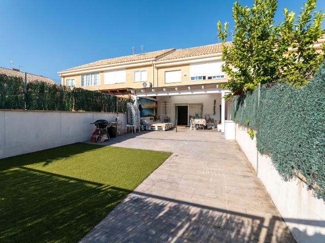 Villa en venta en Arroyomolinos