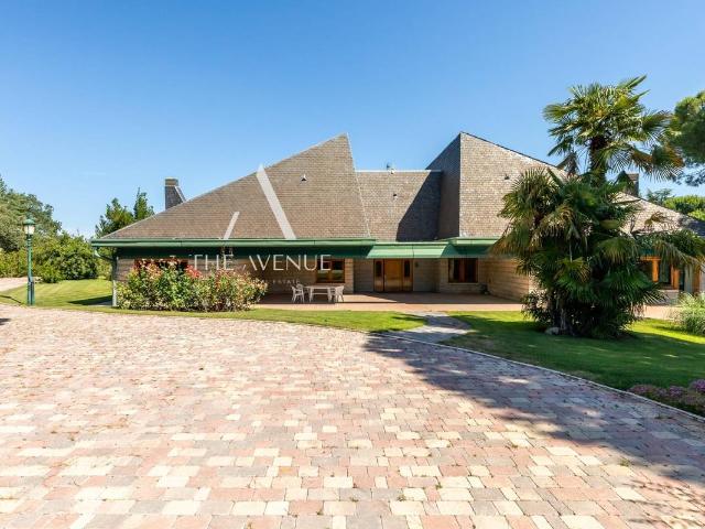 Chalet en venta en Boadilla Del Monte, Madrid