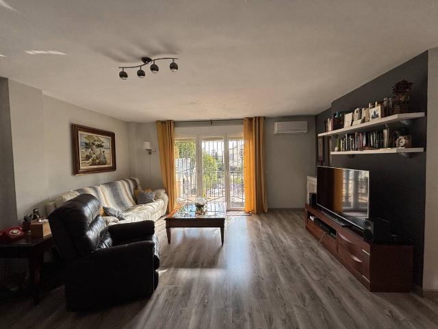 Villa en venta en Rivas-vaciamadrid