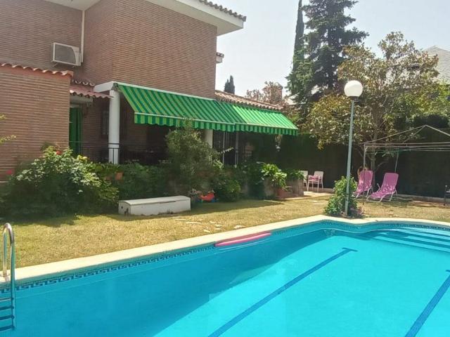 Villa en venta en Rivas-vaciamadrid