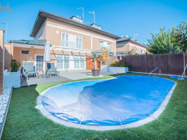 Chalet en venta en Rivas-vaciamadrid, Madrid