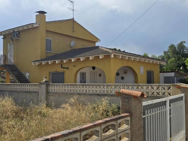 Chalet en venta en el Camp de Túria, Valencia