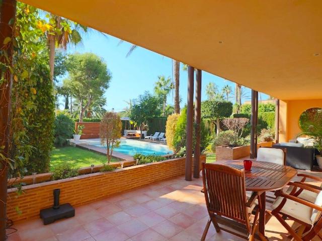 Chalet en venta en el Calvari, Benidorm