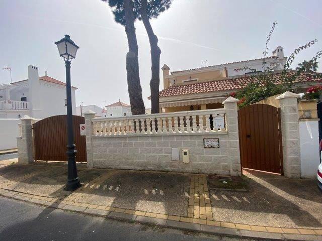 Chalet en venta en La Antilla, Costa Occidental
