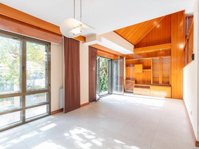 Chalet en venta en Flores, Leganés