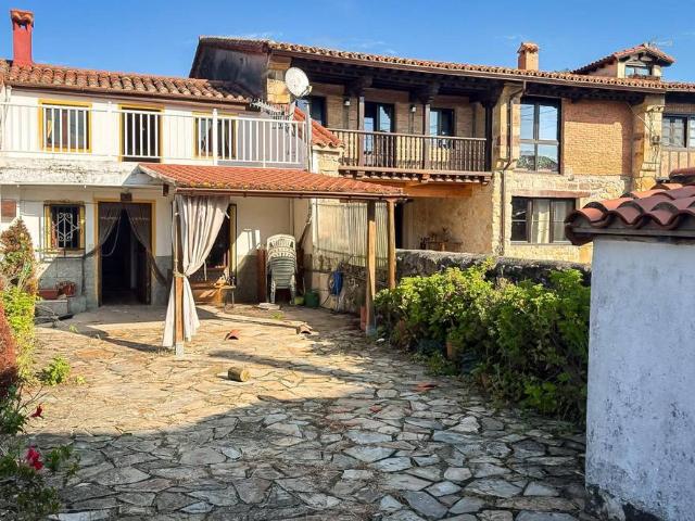 Chalet en venta en Roiz, Valdáliga