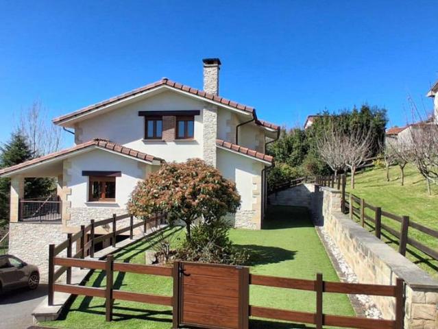 Chalet en venta en Roiz, Valdáliga