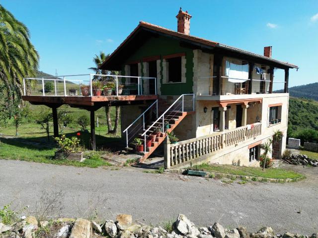 Chalet en venta en Roiz, Valdáliga