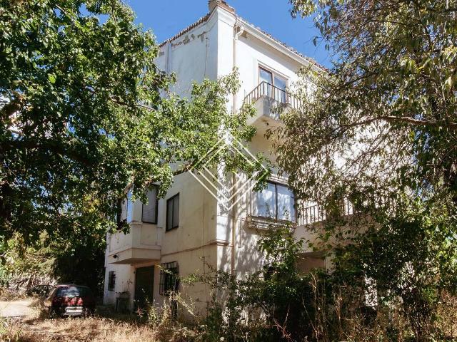 Chalet en venta en Cortes, Madrid