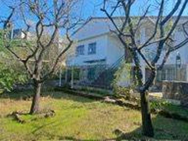 Chalet en venta en Valdemorillo, Madrid