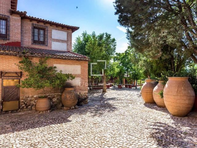 Chalet en venta en Valdeolmos-alalpardo, Madrid