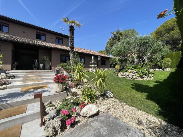 Chalet en venta en Boadilla Del Monte, Madrid