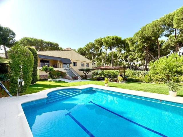 Chalet en venta en Boadilla Del Monte