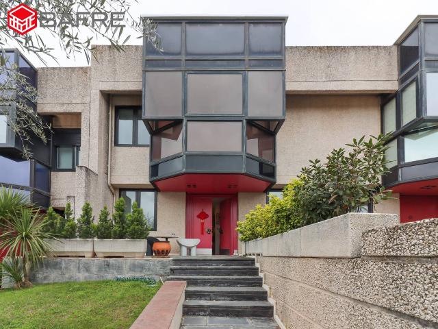 Villa en venta en Boadilla Del Monte