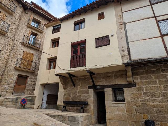 Chalet en venta en Matarraña / Matarranya, Valderrobres