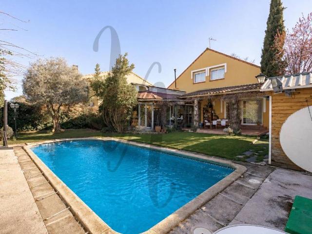 Chalet en venta en Valdetorres De Jarama, Madrid