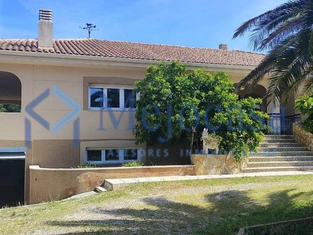 Chalet en venta en Valdetorres De Jarama, Madrid